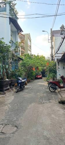 3 TẦNG MỚI ĐẸP NGAY TÂN THỚI NHẤT SÁT MẶT TIỀN PHAN VĂN HỚN- HẺM Ô TÔ - 45M2. CHỈ HƠN 4 TỶ