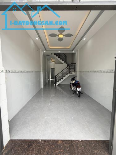 Bán nhà Âu Cơ Tân Phú 2 mặt hẻm xe hơi , 50m2 khu dân trí cao đủ tiện ích, 4 PN chỉ 4.x tỷ