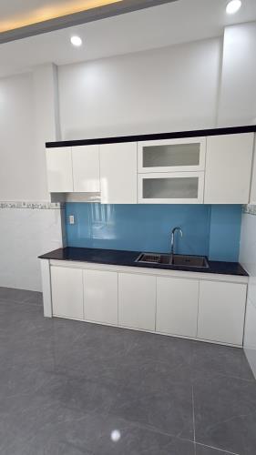 Bán nhà Âu Cơ Tân Phú 2 mặt hẻm xe hơi , 50m2 khu dân trí cao đủ tiện ích, 4 PN chỉ 4.x tỷ