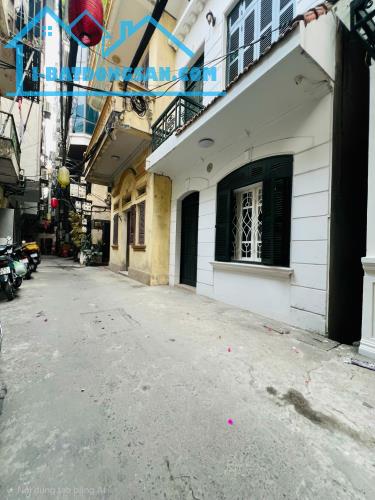 Bán Nhà Phố TÂY SƠN KD - OTO DT 80m2. LH 0934550556. DT 80m2 x 4 tầng MT 4.5m giá 19.99 tỷ