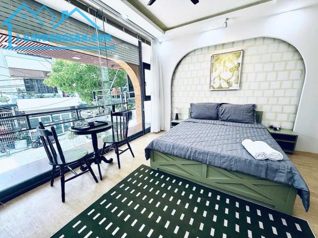 Toà căn hộ 7 tầng Nguyễn Xuân Khoát – gần biển mỹ khê, dòng tiền 70 triệu/th - chỉ 2x Tỷ