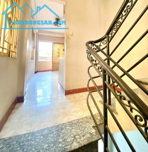 [T2471] Nhà lô góc mặt tiền hẻm kinh doanh đỉnh sát ĐH Tôn Đức Thắng giá 10.x tỷ