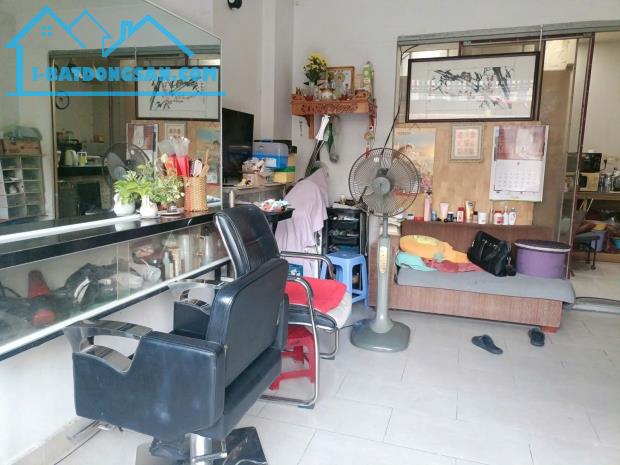 BÁN SHOPHOUSE TẦNG TRỆT HIỆP BÌNH CHÁNH, Ô TÔ ĐẬU TRƯỚC CỬA, HÀNG NÀY LÂU LẮM MỚI CÓ