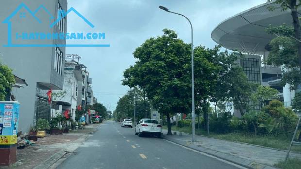 BÁN ĐẤT – PHAN XÁ, ĐÔNG ANH – HÀ NỘI -NGÕ THÔNG, Ô TÔ GẦN NHÀ