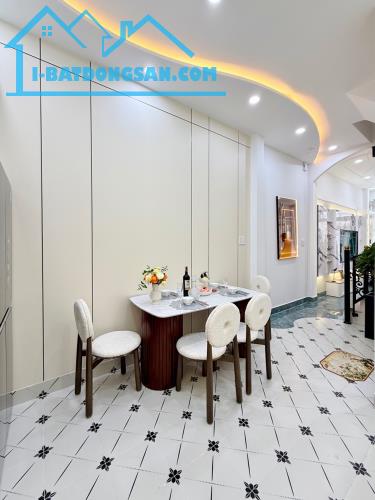 Nhà Đẹp Khu Vip Đoàn Thị Điểm - 4 Tầng Full NT Cao Cấp - 40M2 Bán Chỉ 12,85 Tỷ - Phú Nhuận