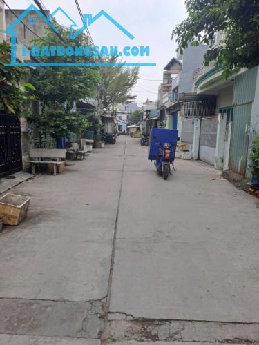 🏡 NHÀ ĐẸP KHU TÊN LỬA – DT 4X18 - 2 TẦNG CHỈ 4.9 TỶ- Hẻm thông xe tải, khu dân cư hiện