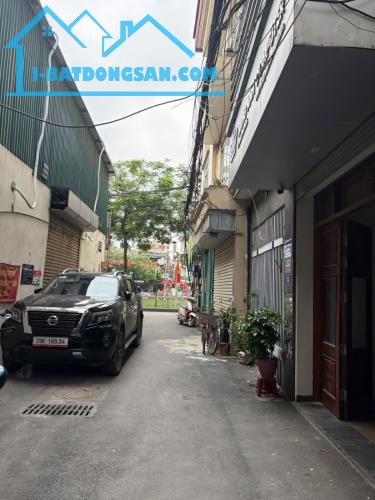 NHÀ MẶT NGÕ DT92M² – 5 TẦNG – MT 6.5M – 35 TỶ THANH XUÂN.