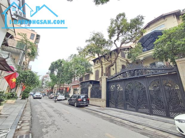 Bán Nhà Mặt Phố Trần Quốc Toản Hoàn Kiếm 71m2-4T 1 Sổ 1 Chủ 36 Tỷ Trần Quốc Toản.