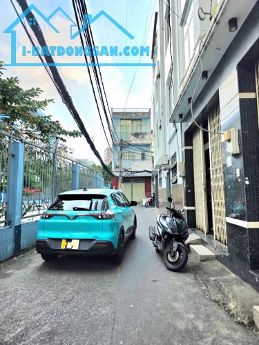 QUẬN 10 CMT8 35M2 (3.5x11) 4TẦNG HXH THÔNG CHỈ 7.8TỶ
