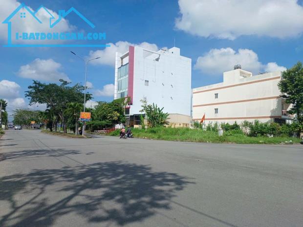 🍒🍒🍒Bán 3 nền liền kế 420m² GÓC đường Nguyễn Thị Sáu & Nguyễn Chánh, KDC 586, P Hưng Phú