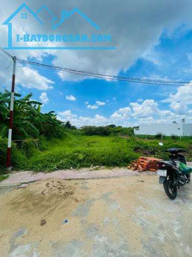 Đất thổ cư Trung An hẻm xe hơi 5m cách Đoàn Thị Nghiệp 50m