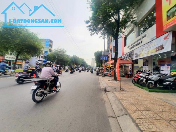 5.2X18M MẶT TIỀN HỒNG BÀNG QUẬN 6