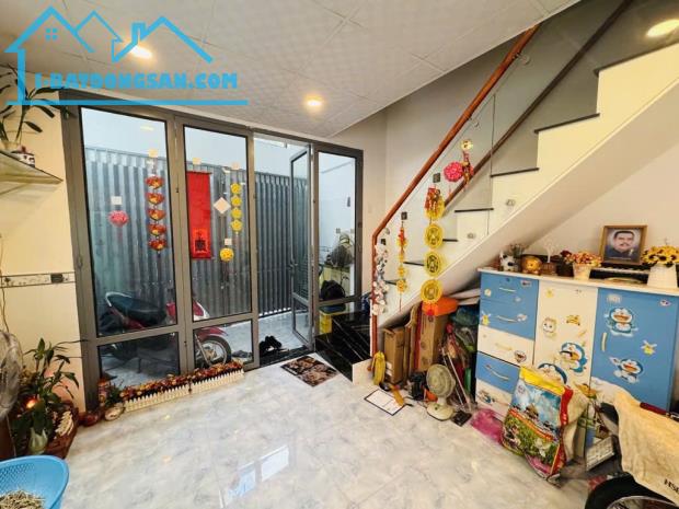 BỜ KÈ HOÀNG SA- MẶT TIỆN THỤT- LÔ GÓC THOÁNG- TIỆN KINH DOANH ĐA NGHỀ - 50m2- GIÁ 7,5 TỶ (
