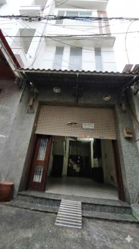 Nhà Hoàng Ngọc Phách, Tân Phú - Ngay chợ - 4 tầng - Giá 5.99 tỷ