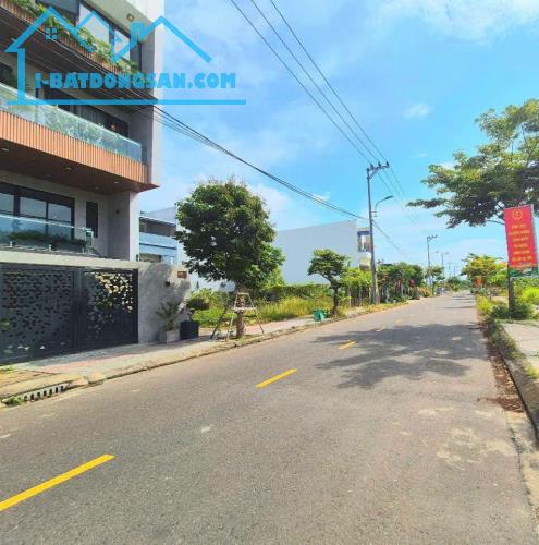 Bán nhà riêng, 180 m², Sơn Trà