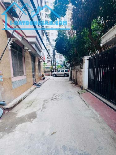SIÊU PHẨM TRẦN BÌNH - PHÂN LÔ - LÔ GÓC 2 THOÁNG - DÂN XÂY - NGÕ RỘNG THÔNG - THƯƠNG LƯỢNG