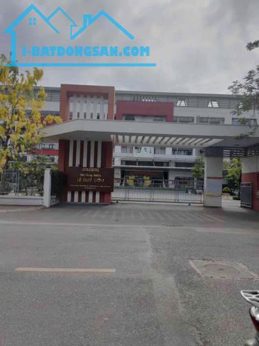🏡 PHÚC LỢI 50m2 – LÔ GÓC – GARA Ô TÔ – THANG MÁY – FULL NỘI THẤT