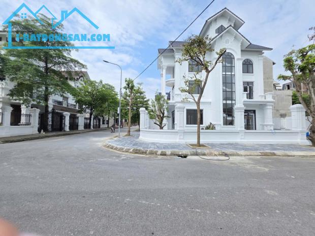 HÀNG HIẾM HÒA LẠC – NHÀ 4 TẦNG XÂY SẴN, SỔ ĐỎ TRAO TAY