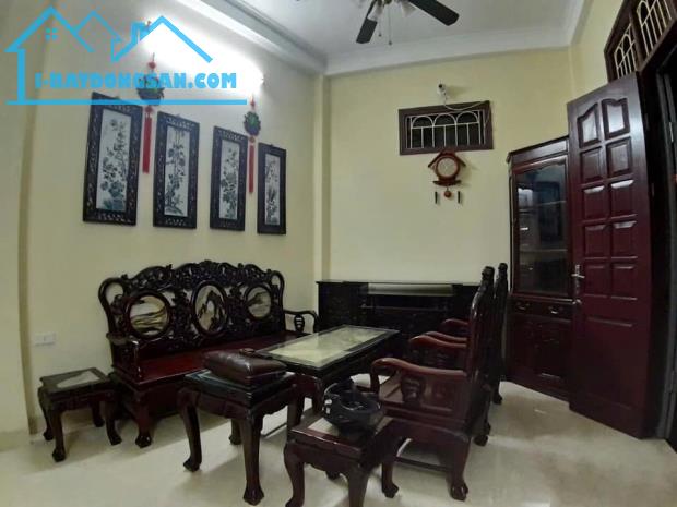 Bán nhà hẻm ô tô tránh Quận 12, gần Metro, hẻm to 41m2, 2.95 tỷ