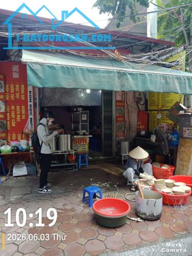 BÁN ĐẤT XUÂN LA DT 450M, MT 13M, ĐƯỜNG Ô TÔ TRÁNH KINH DOANH SẦM UẤT, CÁCH MP 1 NHÀ, GIÁ 9