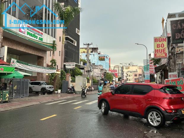 Bán tòa nhà 8L 209m2 ngang 11m có hầm TN 135 triệu MTKD view góc Nguyễn Văn Đậu 43 tỷ hơn
