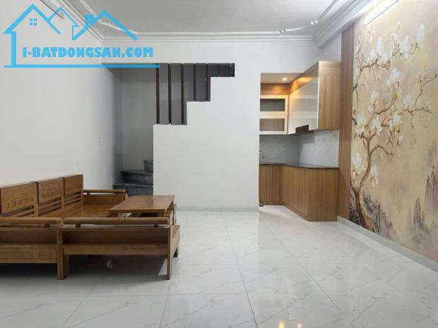 .nhà ngõ 81 Phạm hữu điều - lê chân