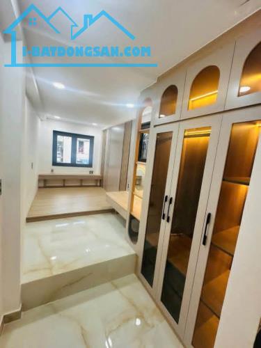 💥 BÁN NHÀ - Mặt Tiền CỰC HIẾM Đường HÒA HƯNG - CHỦ CẮT KÉT : Chỉ 5 Tỷ x Trung học💥