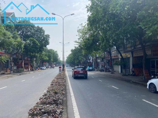 Bán đất đường Hùng Vương-phường Vĩnh Yên -Phú thọ Lô đất tặng kèm nhà cấp 4 đang cho thuê
