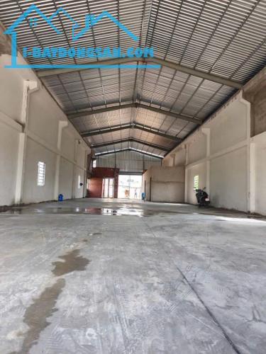 Bán nhà kho mới xây xã Đức Hòa Đông dt 700m2 full thổ giá 7 tỷ