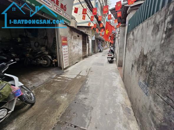 Phố Đại La 200M2 Mặt Tiền 13.5M 47.3 Tỷ Mặt Ngõ Thông Rộng Gần Phố