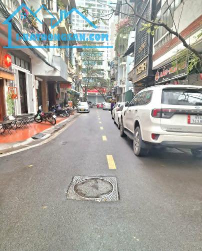 GIẢM SỐC NHÀ YÊN NINH PHỐ VIP BA ĐÌNH GIÁP RANH HOÀN KIẾM KD, VỈA HÈ Ô TÔ TRÁNH 62M X 2 TẦ