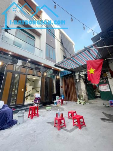 Bán căn nhà ngõ 253 Ngô Quyền, ph Tân Bình, TP HD, 43m2, mt 5.86m, 3 tầng, 3 ngủ, 3 vs, 2.