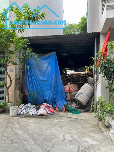 Bán nhà Bát Khối 10 tỷ 60m ô tô đỗ cửa,tặng nhà c4