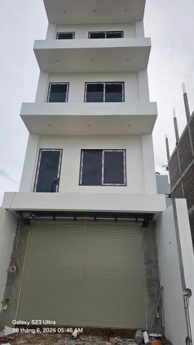 Nhà 4 Tầng Đẹp – Ô Tô Thông – Gần Nội Bài Chỉ Vài Phút!