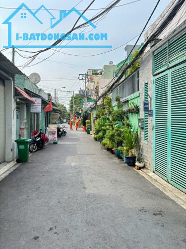 Nhà Hẻm XH đường Bùi Văn Ba, ngang 4.3m, gần KCX Tân Thuận. 10 tỷ