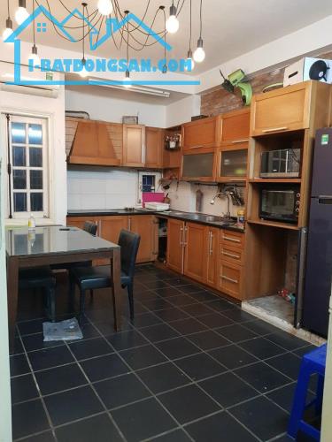 Bán nhanh nhà ngõ Nguyễn Cao, HBT giá 13 tỷ, 54m2x4T, ngõ thông