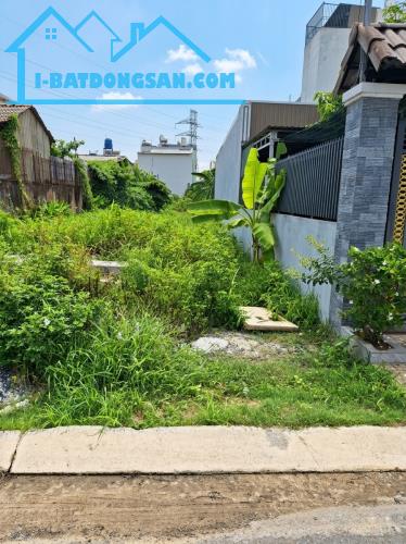 [O2522*] Đất Xây CHDV 7 Tầng Sát ĐH Nguyễn Tất Thành, Giá 5.x Tỷ Khan Hiếm!