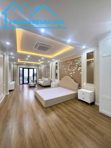 Bán nhà phố Thái Hà 35m2, 4 tầng đẹp Gara ô tô nhỉnh 13 tỷ trung tâm Đống Đa