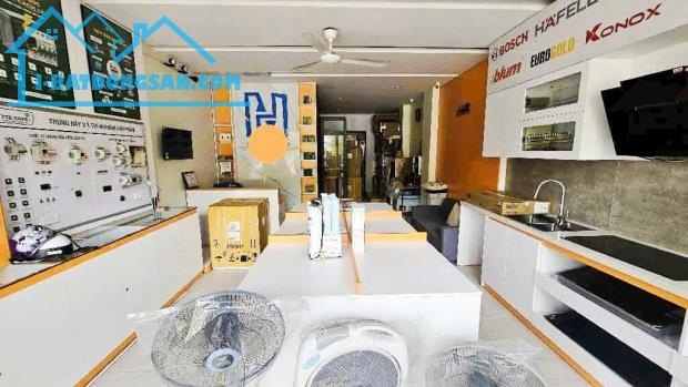 Mặt Tiền 3 Tháng 2 Quận 11 Cực Hiếm 4x17m 4 Tầng Dòng Tiền 30 Triệu Chỉ 17 Tỷ