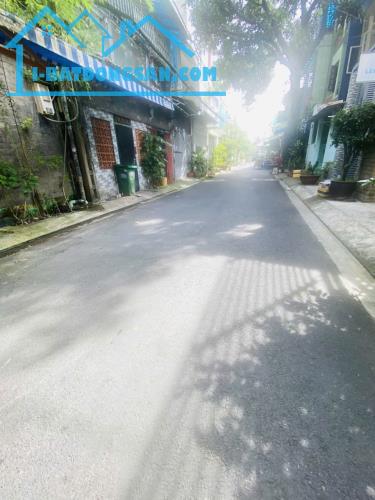 Siêu Phẩm Nguyễn Hữu Tiến Tân Phú hẻm ô tô quay đầu 75m2,2 Tầng 6 tỷ 990