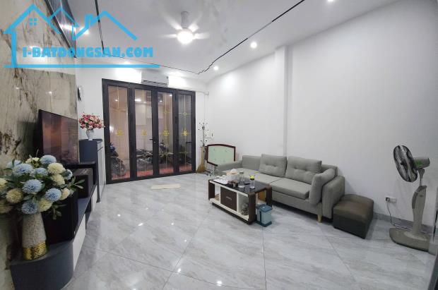 BÁN NHÀ GIẢI PHÓNG - 50M RA PHỐ, KHÔNG QH - 40M2, 5T, 7,6 TỶ - NHÀ MỚI Ở NGAY, NGÕ NÔNG