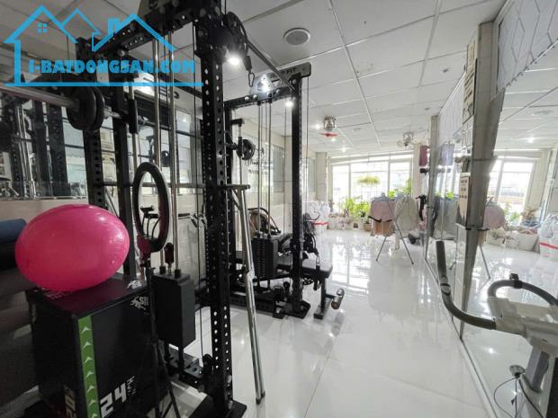 Bán nhà MT KD Huỳnh Văn Bánh, P. Phú Nhuận, TP HCM, 52m2, 4 tầng, có dòng tiền, giá rẻ