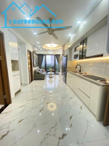 Bán căn chung cư A5 Đền Lừ, lô góc, view hồ - 75m2, 2 ngủ 2vs - SĐCC - Giá 5,2 Tỷ