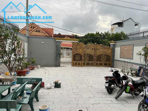 Xưởng Bán Full Thổ Cư Ấp Đình 2 - Lê Thị Hà DT 12 x 45m Giá 26 Tỷ