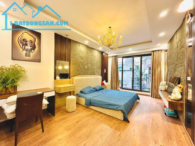 Bán nhà riêng Trần Khát Chân-Hai Bà Trưng, DT45x5T,thang máy,lô góc, nhà mới full nội thất