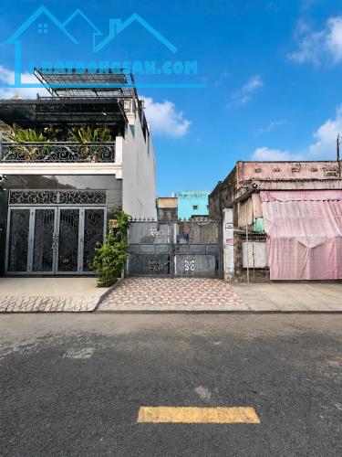 BÁN ĐẤT MẶT TIỀN ĐƯỜNG 17 BÌNH CHIỂU NGAY GIÁO XỨ KHIẾT TÂM - NHỰA 8 MÉT LỀ ĐƯỜNG RỘNG