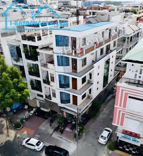 🔥15,8 tỷ - BÁN KHÁCH SẠN 6 TẦNG (17 phòng) GÓC 3 MẶT TIỀN ĐƯỜNG TRẦN QUANG KHẢI