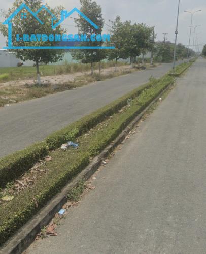 Bán đất MT đường 30m, KDC Minh Linh, P.5, Tp Vĩnh Long, DT: 5x25 giá 1 tỷ 450tr