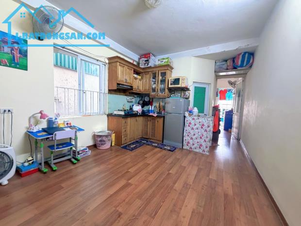 Bán Chung Cư Minni Nguyễn Văn Cừ, Long Biên 36m2, giá 1,4 tỷ