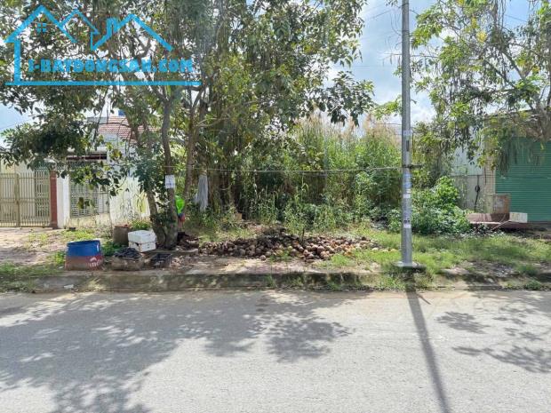 CG Còn 1 nền GIÁ TỐT đường A1 KDC Phú An, P. Hưng Phú, TP Cần Thơ. DT 120m2, giá 3.2 tỷ